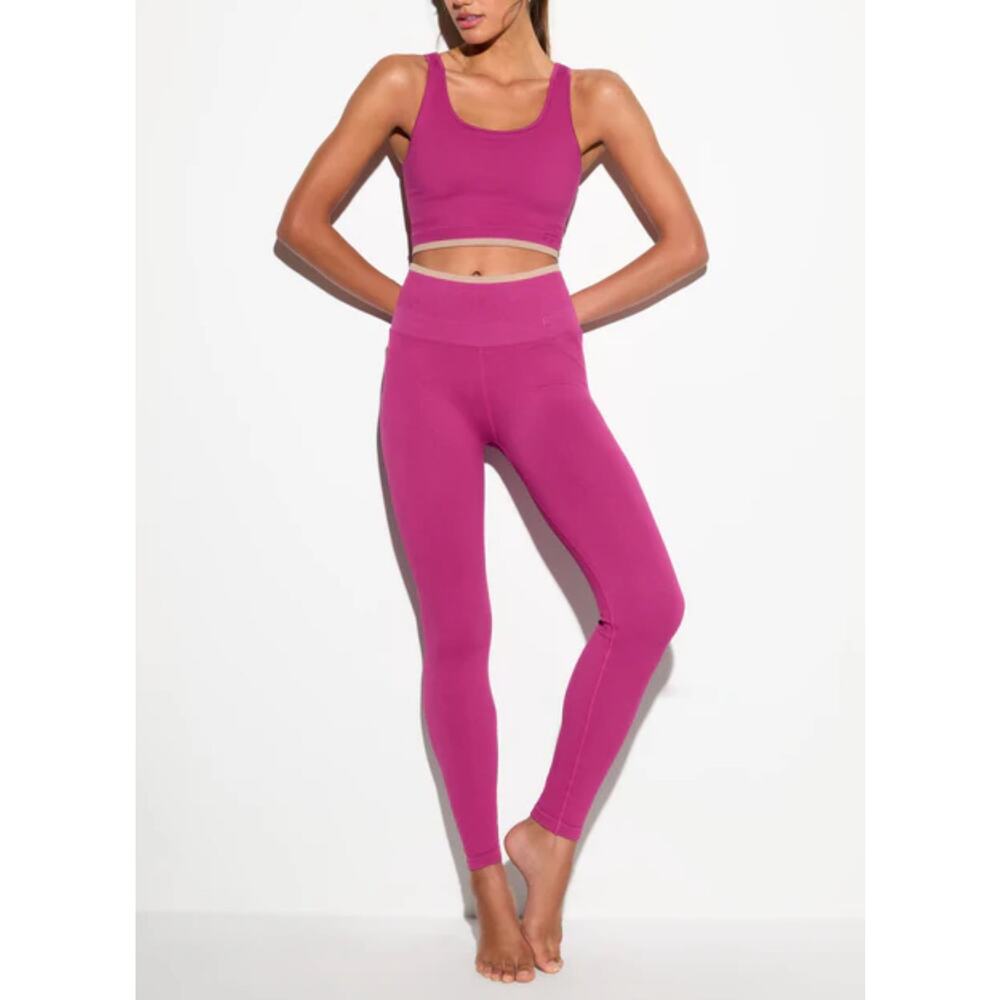 Spiritual Gangster Love 7/8 Legging NWT M